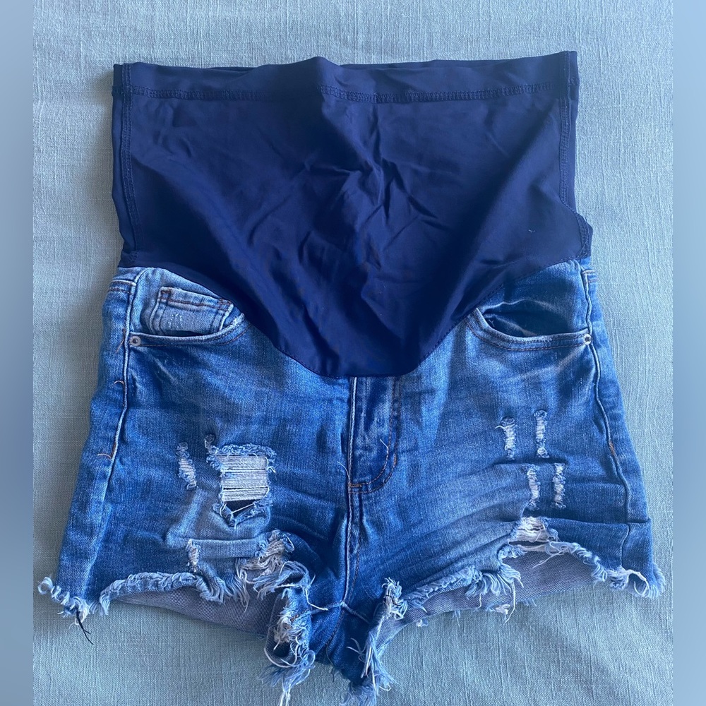 Navy Distressed Frayed Hem Maternity Jean Shorts — Size 25